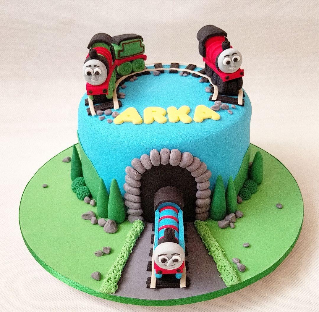 Thomas the Tank Engine Cake